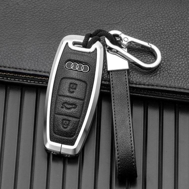 Schlüsselhülle für Audi inkl. Schlüsselanhänger (HEK58-AX7)
