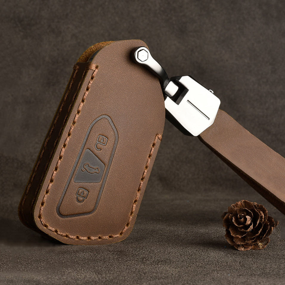 Premium leather key cover / protective cover (LEK68) suitable for Volkswagen, Skoda, Seat keys including carabiner